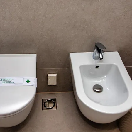 公寓 Sav Viridis Center *