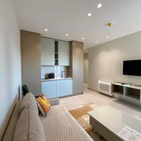 Tirana Center Sav City Viridis Apartman *
