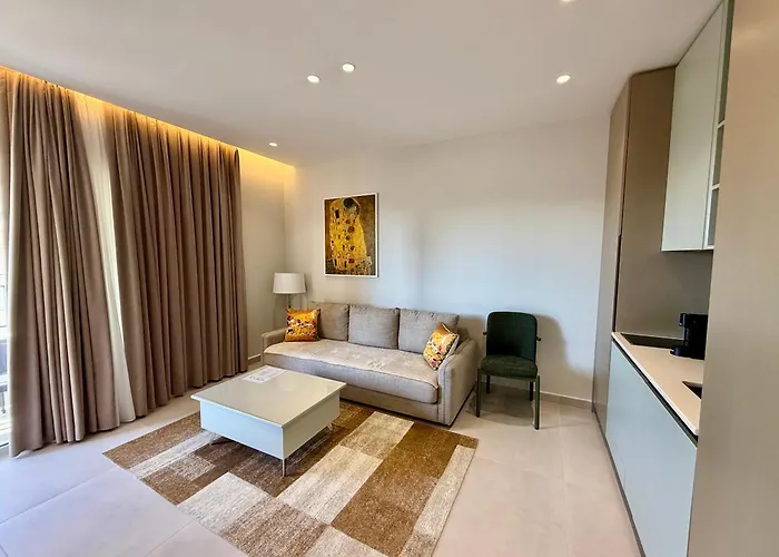 Tirana Center Sav City Viridis Apartman Tirana